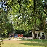 Garden Szallashely Kwatera prywatna