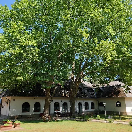 منزل للإقامة Garden Szallashely Balatonszárszó