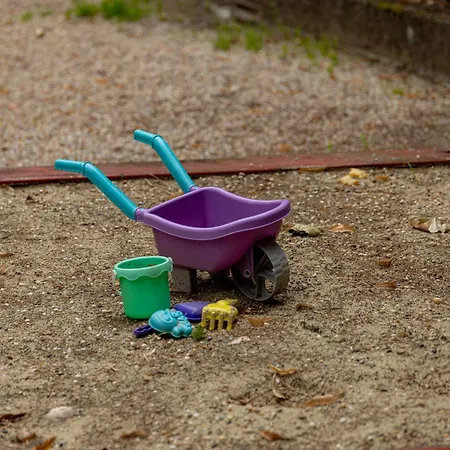 Garden Szallashely منزل للإقامة