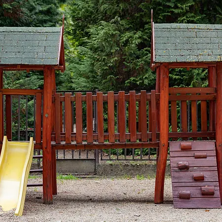 Garden Szallashely Balatonszárszó