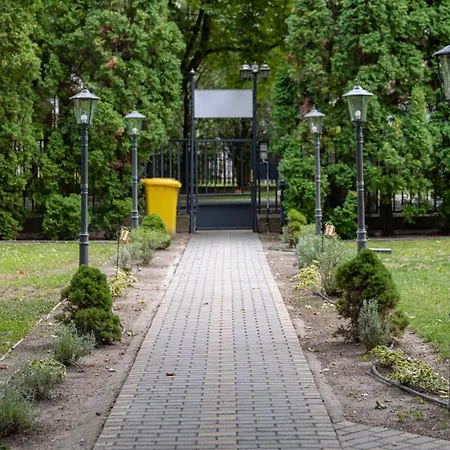 منزل للإقامة Garden Szallashely Balatonszárszó