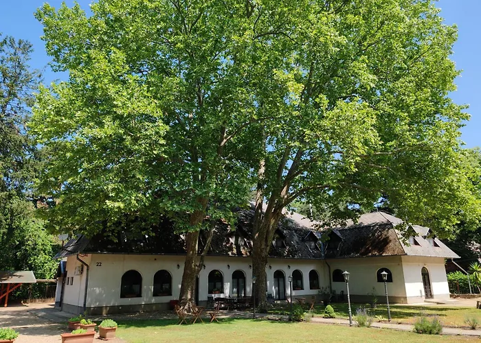 홈스테이 Garden Szallashely Balatonszárszó