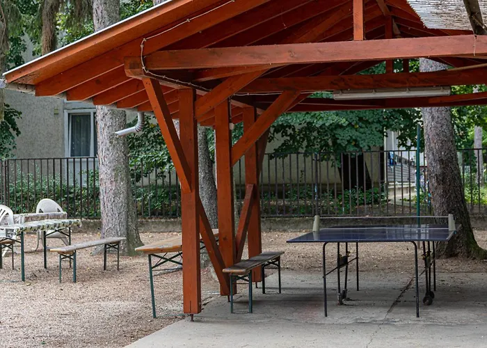 홈스테이 Garden Szallashely Balatonszárszó